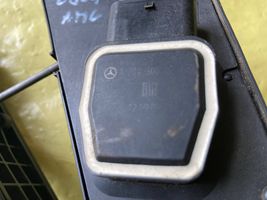 Mercedes-Benz C AMG W204 Pedale dell’acceleratore A2043000204