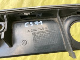 Mercedes-Benz C AMG W204 Takaluukun rekisterikilven valon palkki A2047400793