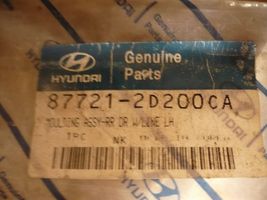 Hyundai Elantra Listwa drzwi tylnych 877212D200CA