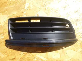 Volkswagen Jetta V Grille inférieure de pare-chocs avant 1K0853666J