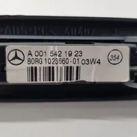 Mercedes-Benz E W211 Écran d'affichage capteur de stationnement PDC A0015421923