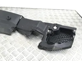 BMW 5 E60 E61 Déflecteur d'air de radiateur de refroidissement 7897174