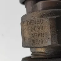 Toyota Corolla E120 E130 Tuyau de conduite principale de carburant 6090