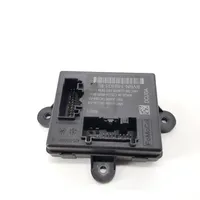 Ford Focus Oven ohjainlaite/moduuli A2C53304051