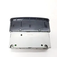 Toyota Yaris Radio/CD/DVD/GPS-pääyksikkö 8611052021B0