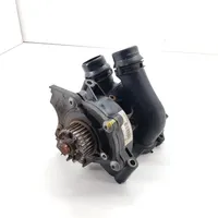 Audi A4 S4 B8 8K Pompe de circulation d'eau S005629