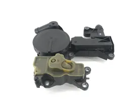 Audi A4 S4 B8 8K Separatore dello sfiato dell’olio 06H103495