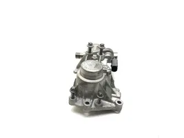 Mercedes-Benz E A207 Mekaaninen polttoainepumppu A2760700430