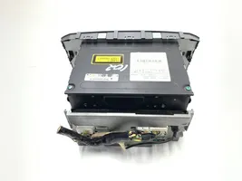 Toyota Avensis T250 Panel / Radioodtwarzacz CD/DVD/GPS 8612005081