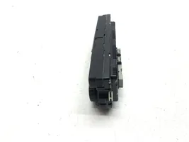 Volkswagen PASSAT B6 Interruptor de control del ventilador interior 74677532