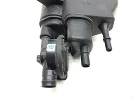 BMW 4 F32 F33 Serbatoio a carbone attivo per il recupero vapori carburante 7408409