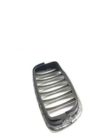 BMW X5 E70 Grille inférieure de pare-chocs avant 7171395