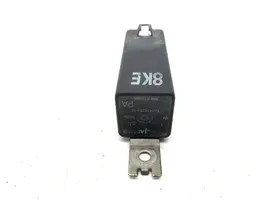 Jaguar XK8 - XKR Coolant fan relay LJA6702AA