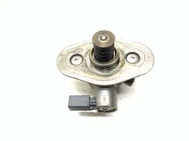 BMW 7 F01 F02 F03 F04 Polttoaineen ruiskutuksen suurpainepumppu 7599865