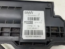 BMW 7 F01 F02 F03 F04 Dźwignia hamulca ręcznego 6856931