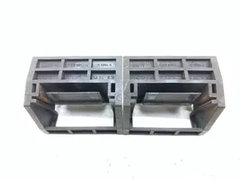 BMW X5 E70 Staffa del pannello di supporto del radiatore 7533537