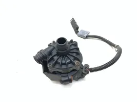 BMW X5 E70 Pompe à eau de liquide de refroidissement 7566335