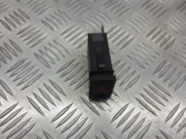 Volkswagen PASSAT B5.5 Botón interruptor de luz de peligro 3B0953235D