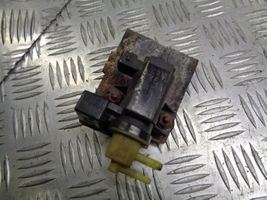 Saab 9-3 Ver2 Electrovanne Soupape de Sûreté / Dépression 55563532