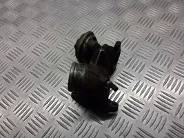 Audi 80 90 S2 B4 Valvola EGR 028131501B