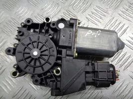 Audi A4 S4 B5 8D Motorino deflettore/vetro 114182302