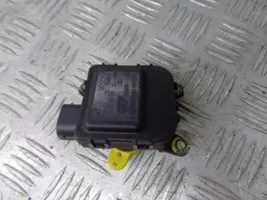 Audi A3 S3 8L Motorino attuatore ricircolo aria dell’A/C 8D2820511C