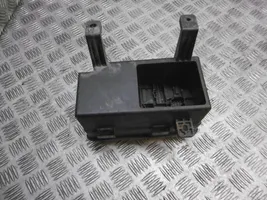 Chevrolet Lacetti Fuse box cover J200AF