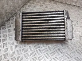 Chrysler Grand Voyager IV Starpdzesētāja radiators IA1072868503A