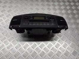 Toyota Corolla E120 E130 Unità principale autoradio/CD/DVD/GPS 86120-02260