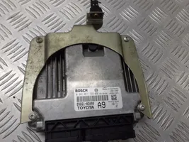 Toyota Corolla E120 E130 Komputer / Sterownik ECU silnika 89661-02A90