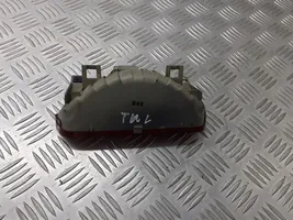 Toyota Yaris Trzecie światło stop E130516