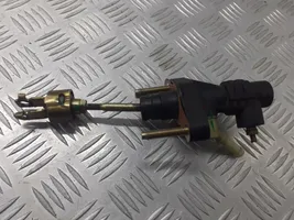 Toyota Corolla E120 E130 Pomocniczy cylinder łożyska wciskowego sprzęgła 