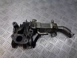 Renault Megane II EGR-venttiilin/lauhduttimen kiinnike 8200360566A