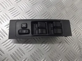 Toyota Corolla Verso E121 Front door window switch trim 84820-0F030