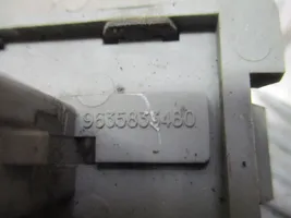 Citroen Xsara Picasso Relais de ventilateur de liquide de refroidissement 9635833480
