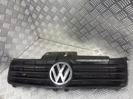 Volkswagen Polo IV 9N3 Kratka wlotu powietrza na maskę 6Q0853651C