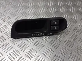 Renault Scenic I Front door window switch trim 7700431172