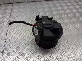 Nissan Micra Moteur de ventilateur porte avant F667217D