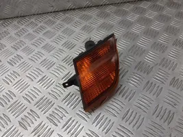 Nissan Micra Indicatore di direzione anteriore 89027935