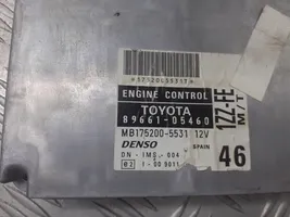 Toyota Avensis T220 Unité de commande, module ECU de moteur 89661-05460
