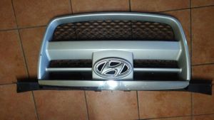 Hyundai H-1, Starex, Satellite Maskownica / Grill / Atrapa górna chłodnicy 
