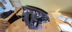 Ford Puma Lampa przednia 