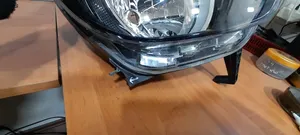 Renault Twingo III Lampa przednia 