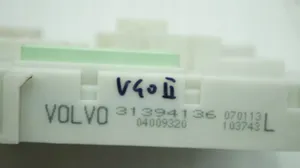 Volvo V40 Cross country Module de fusibles 31394136