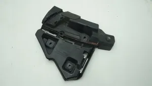 Volvo C30 Front bumper mounting bracket 31214885