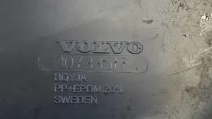 Volvo C30 Couvre-soubassement arrière 30733517
