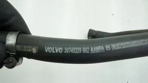 Volvo V70 Przewód / Wąż chłodnicy 30745329