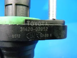 Toyota Avensis T270 Pompa della frizione 3142002052