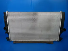 Toyota Avensis T270 Radiateur de refroidissement 