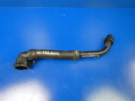 Mercedes-Benz A W176 Engine coolant pipe/hose A1332000052